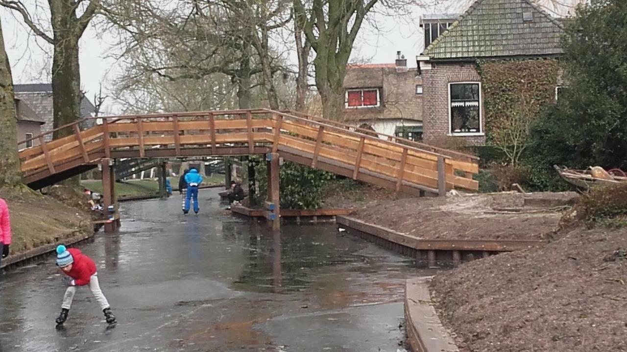 Huisje Beukers Giethoorn Exteriör bild